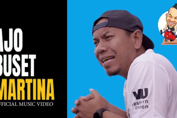 Artis Penyanyi, Asal Pariaman Ajo Buset Terkenal Dengan Lagu - Lagu dan Aksi Panggungnya yang Lucu