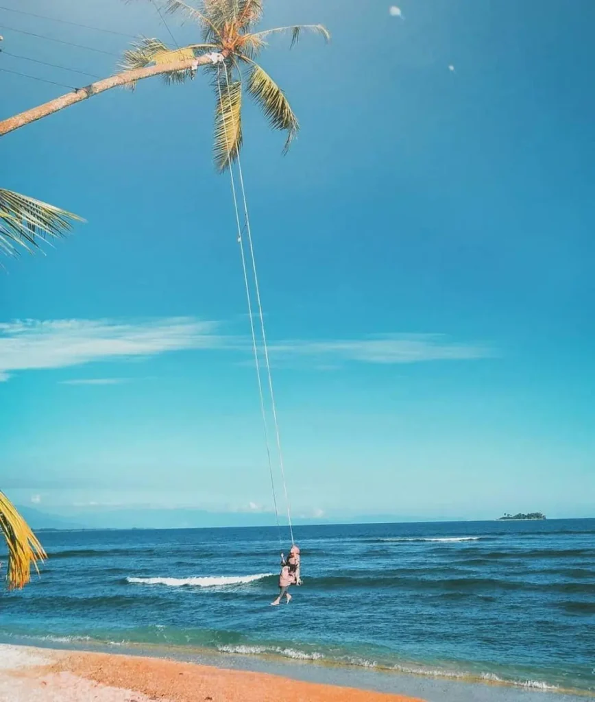 Destinasi Wisata Pariaman dengan Pemandangan Luar Biasa Pantai Gandoriah