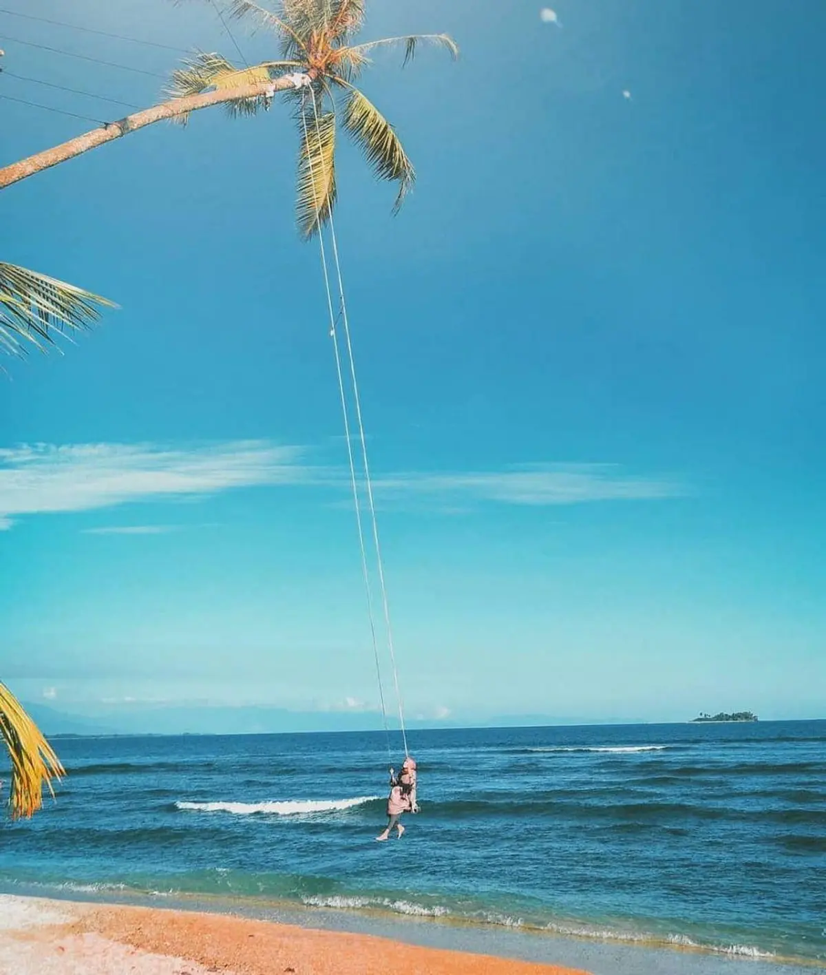 Destinasi Wisata Pariaman dengan Pemandangan Luar Biasa Pantai Gandoriah